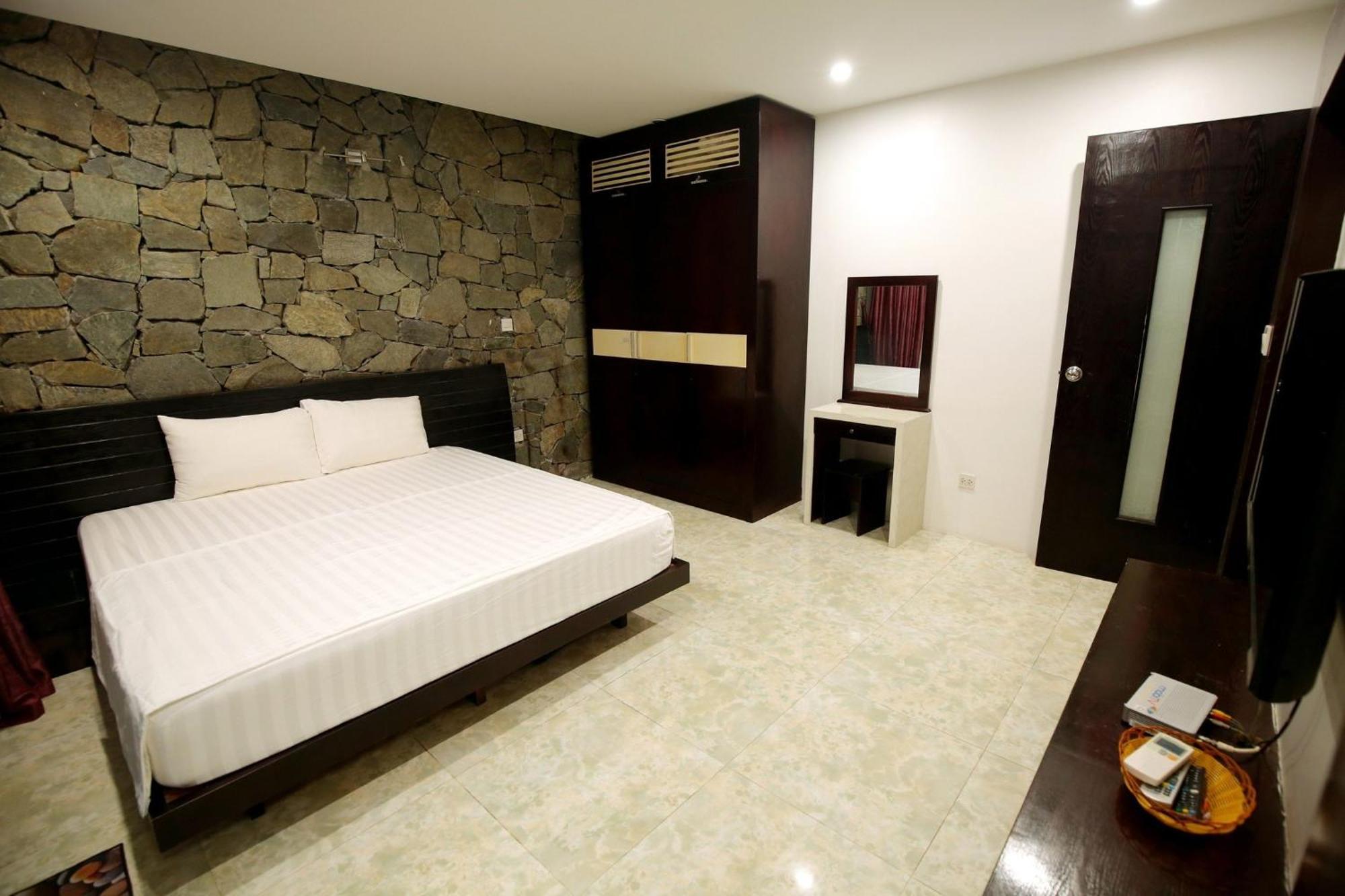 Villa Owner Tai Khu Nghi Duong Sinh Thai Dai Lai Resort Ngoc Quang Экстерьер фото